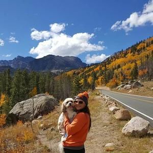 Meet your Posher, Laura